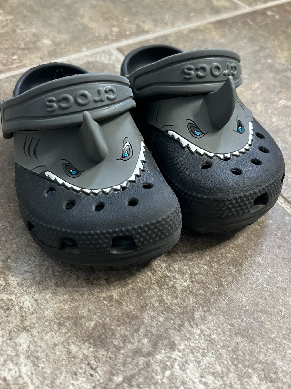 CROCS Kids Shark Clogs in Black and Gray